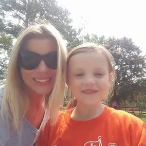 Meet your Posher, Angela